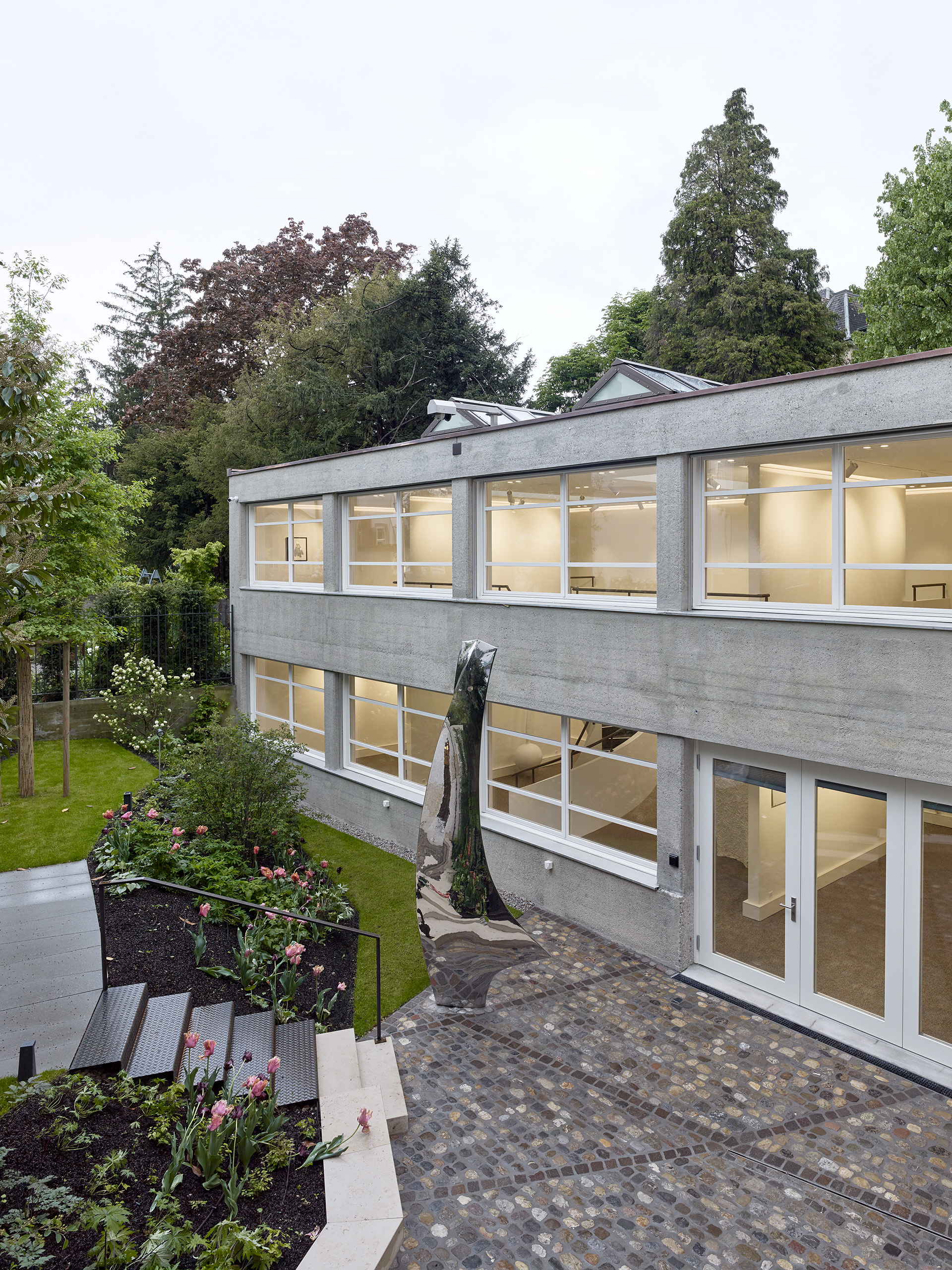 E19702 Alpa 088013 SCREEN